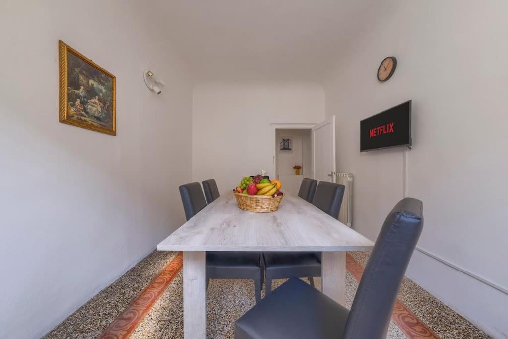 Appartamento Nel Cuore Di Firenze + Wifi+Aria Condizionata +Netflix Ngoại thất bức ảnh